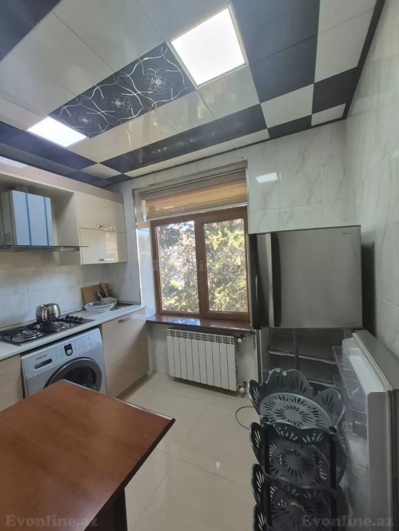 Kirayə verilir 2 otaqlı Mənzil Köhnə tikili 65 m² Nərimanov r. - şəkil 7