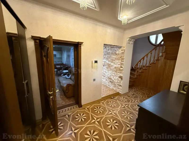 Satılır 5 otaqlı Həyət evi 250 m² Gənclik m. - şəkil 13
