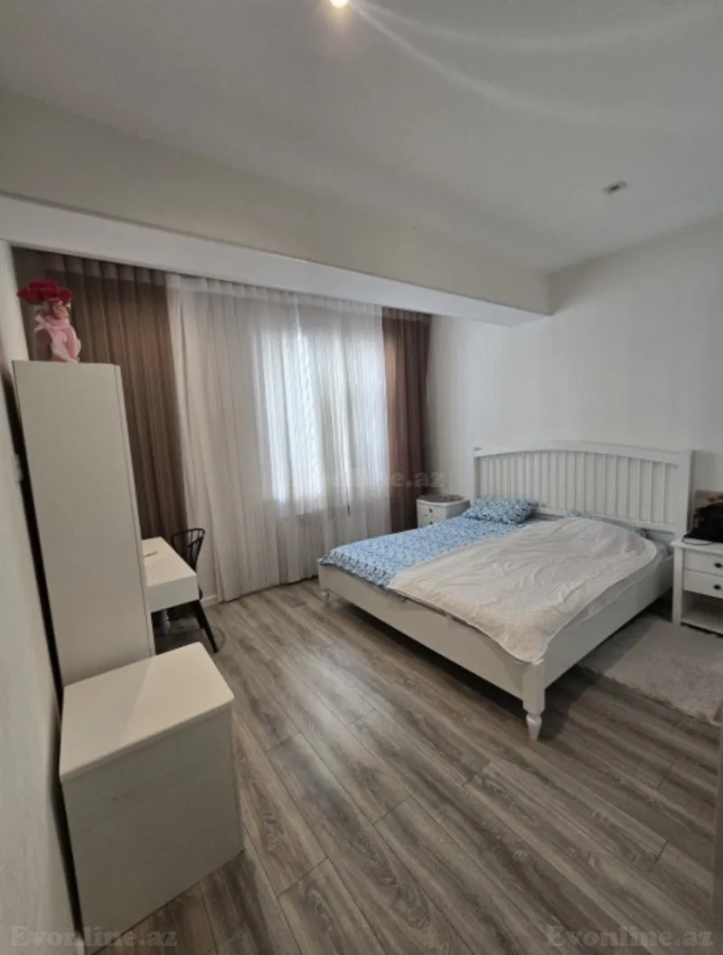 Satılır 4 otaqlı Mənzil Yeni tikili 120 m² Həzi Aslanov m. - şəkil 6