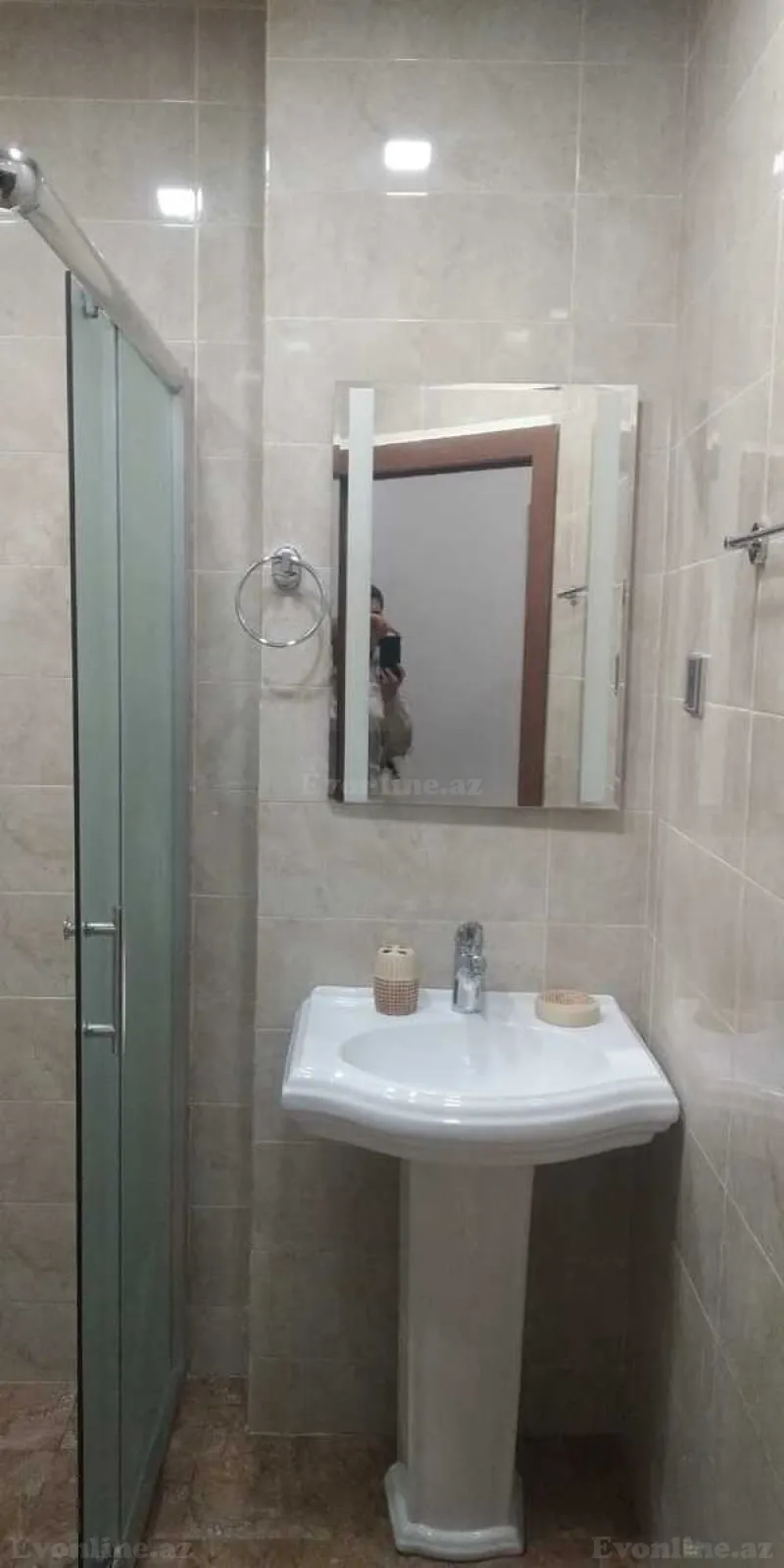 Kirayə verilir 2 otaqlı Mənzil Yeni tikili 70 m² Xətai m. - şəkil 10