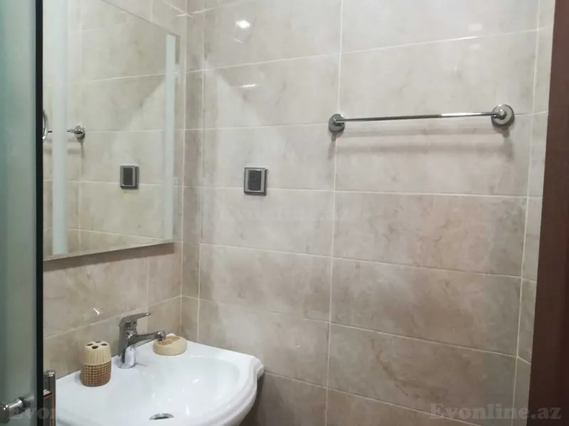 Kirayə verilir 2 otaqlı Mənzil Yeni tikili 70 m² Xətai m. - şəkil 11