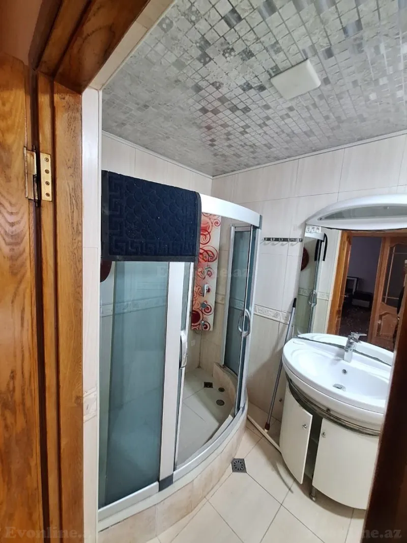 Kirayə verilir 3 otaqlı Mənzil Yeni tikili 130 m² Səbail r. - şəkil 18