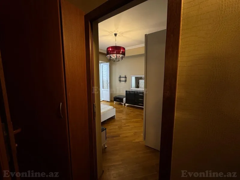 Kirayə verilir 2 otaqlı Mənzil Yeni tikili 70 m² Səbail r. - şəkil 6