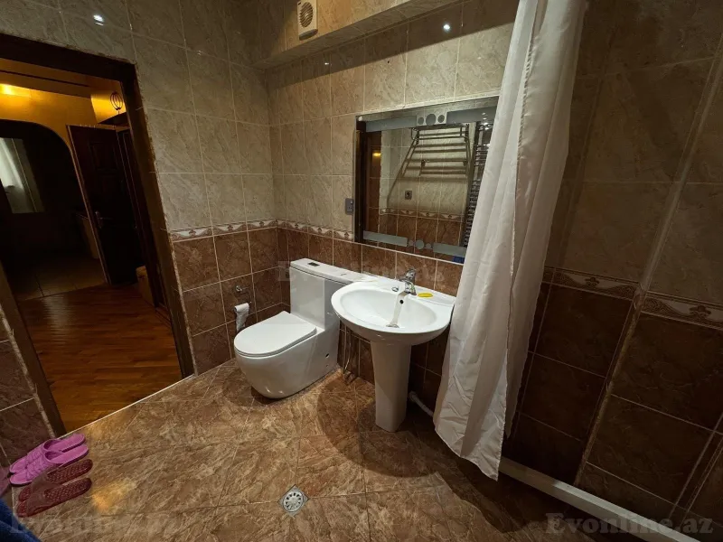 Kirayə verilir 2 otaqlı Mənzil Yeni tikili 70 m² Səbail r. - şəkil 10