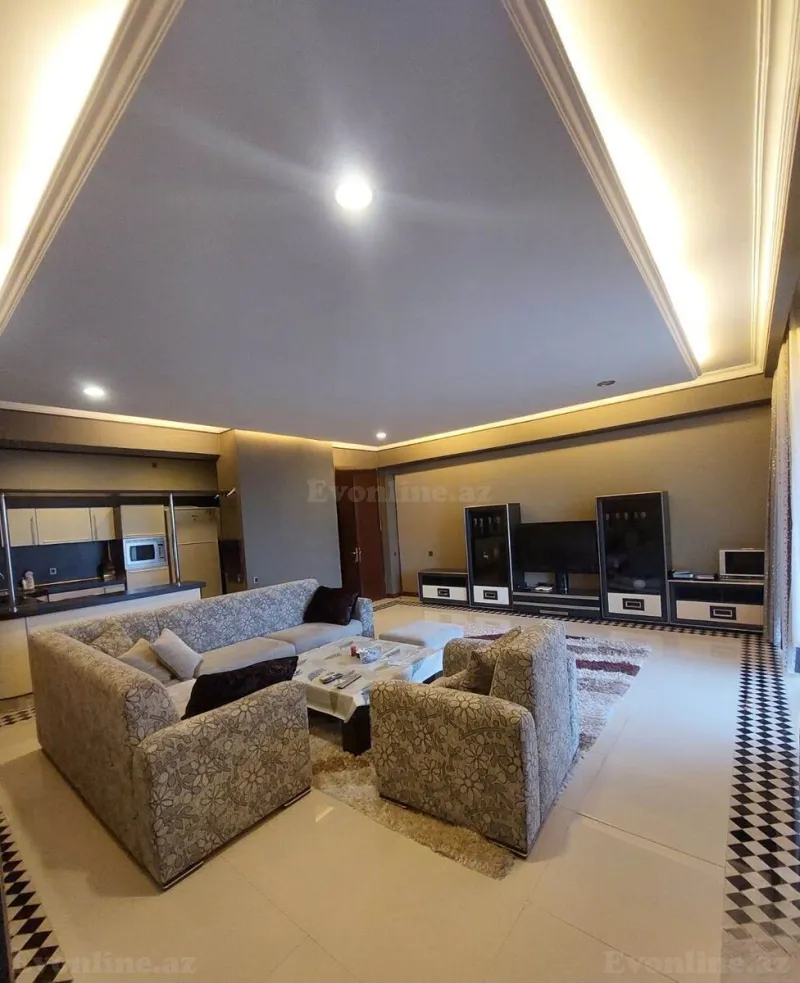 2 otaqlı Mənzil 96 m² Xətai m. Kirayə verilir