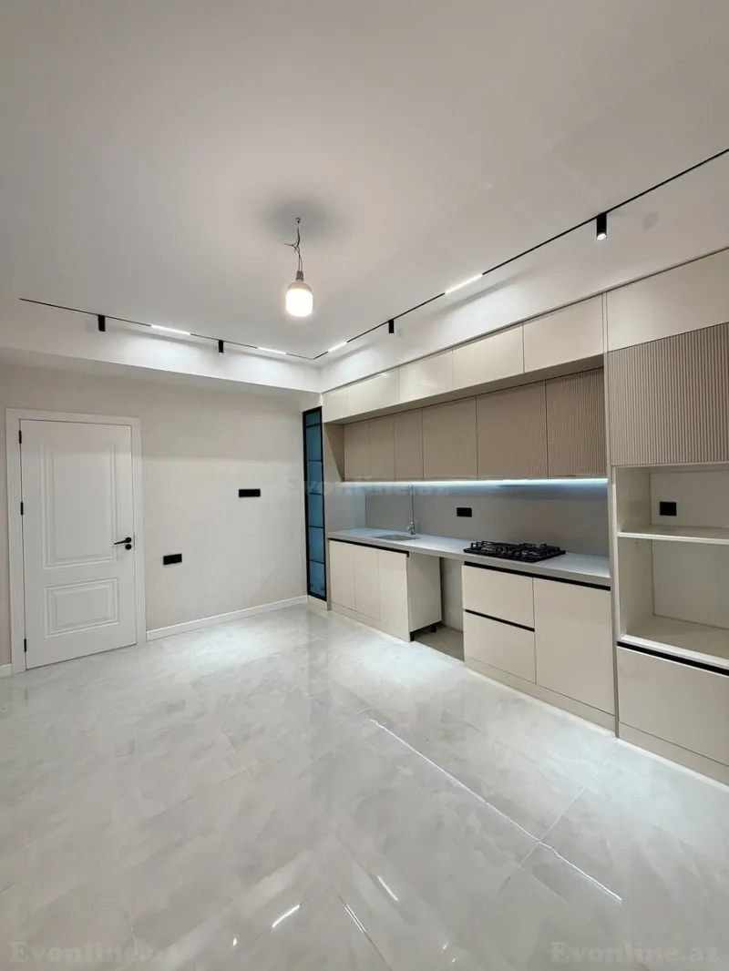 Satılır 3 otaqlı Mənzil Yeni tikili 125 m² Memar Əcəmi m. - şəkil 2