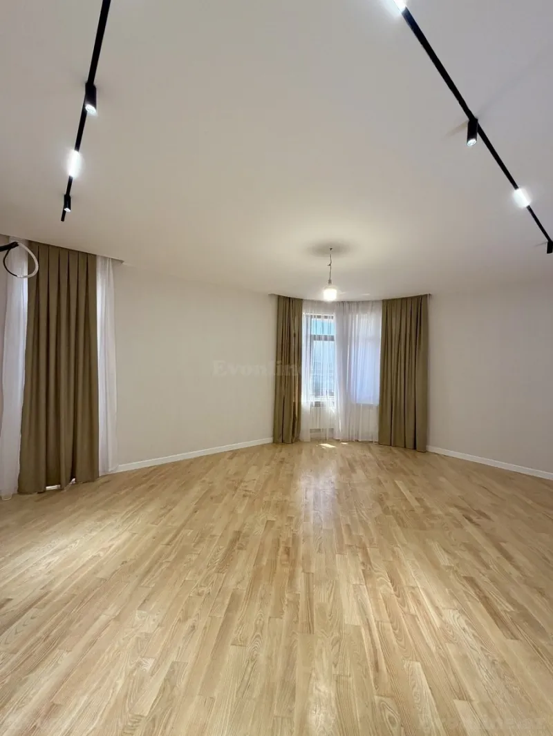 Satılır 3 otaqlı Mənzil Yeni tikili 125 m² Memar Əcəmi m. - şəkil 3