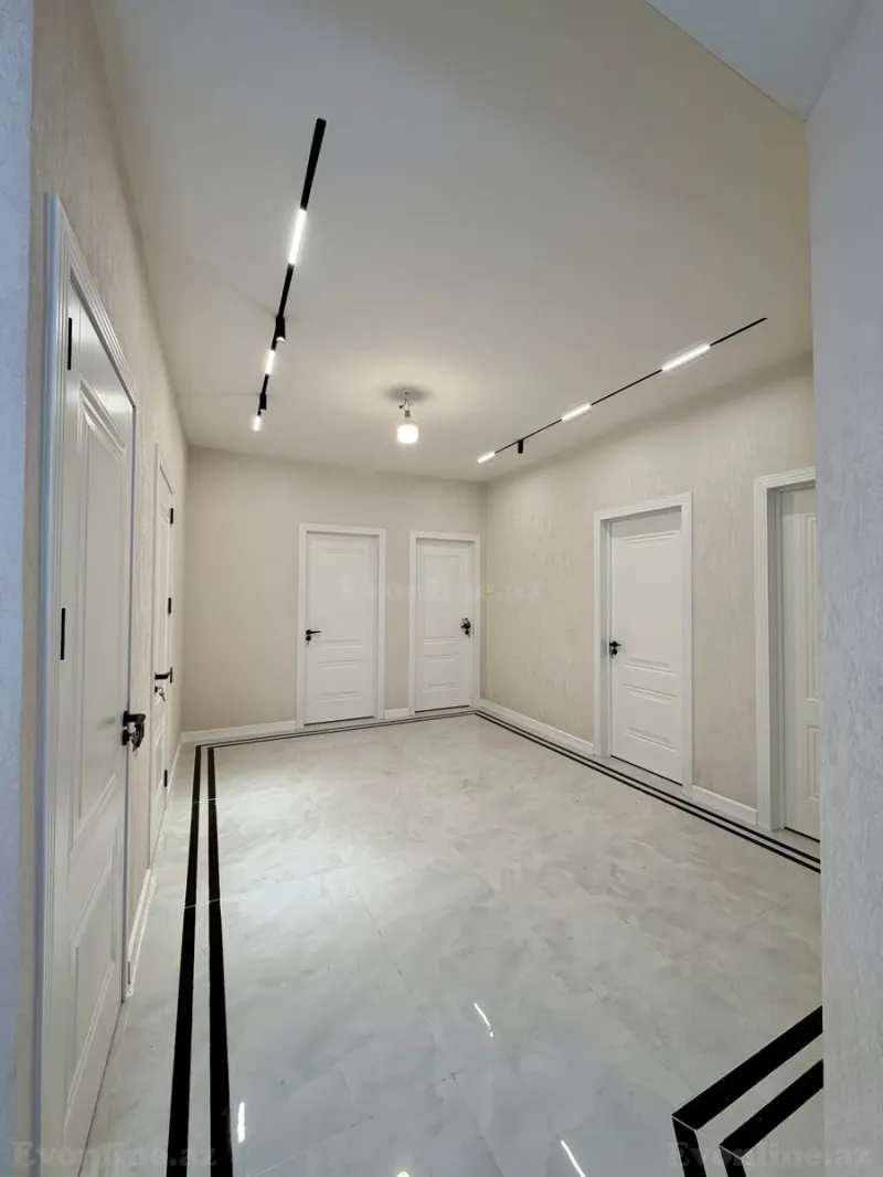 Satılır 3 otaqlı Mənzil Yeni tikili 125 m² Memar Əcəmi m. - şəkil 6