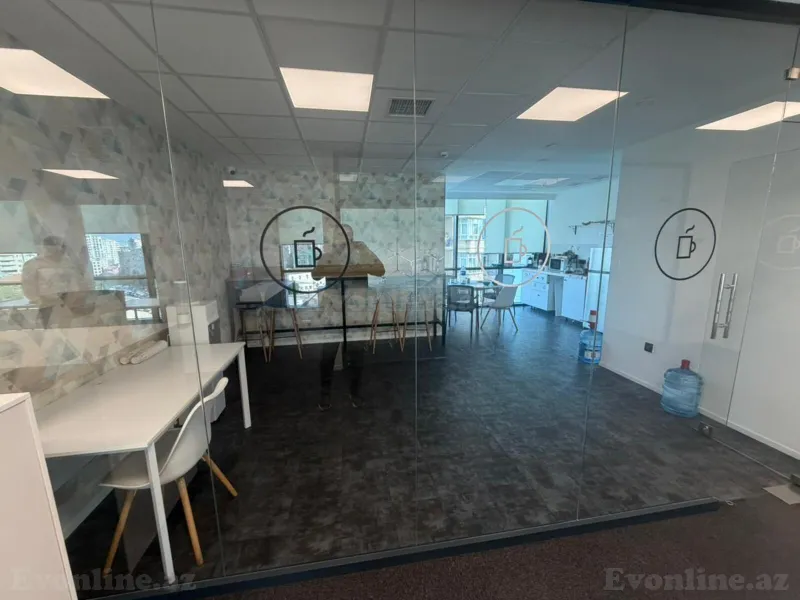 Kirayə verilir Ofis 260 m² 8 Noyabr m. - şəkil 2