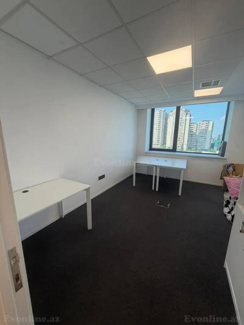Kirayə verilir Ofis 260 m² 8 Noyabr m. - şəkil 5