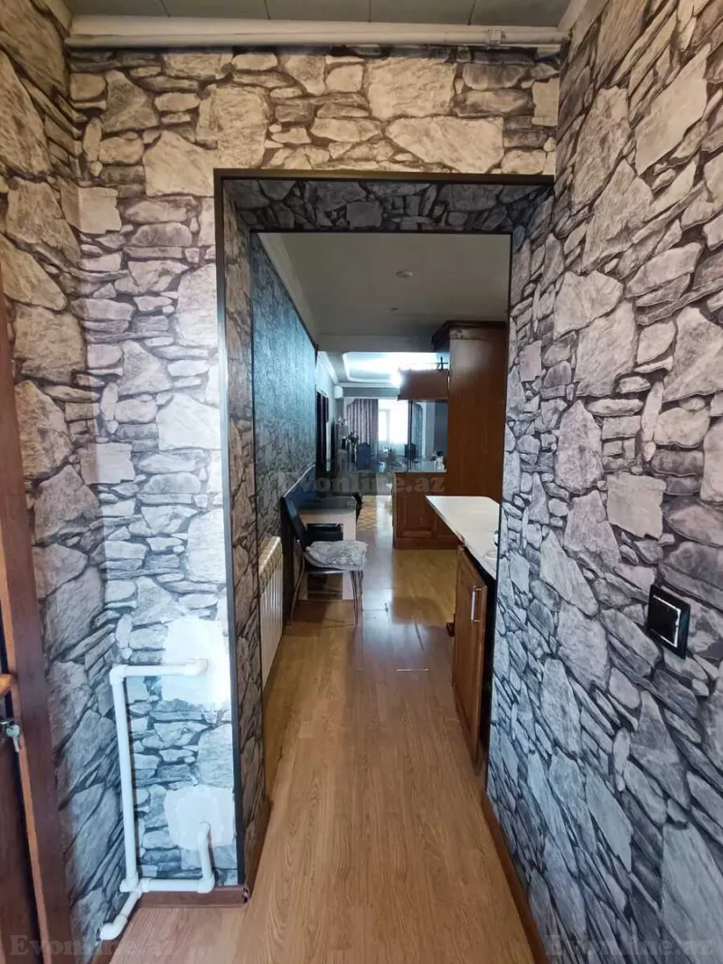 Satılır 5 otaqlı Mənzil Köhnə tikili 130 m² Azadlıq prospekti m. - şəkil 6