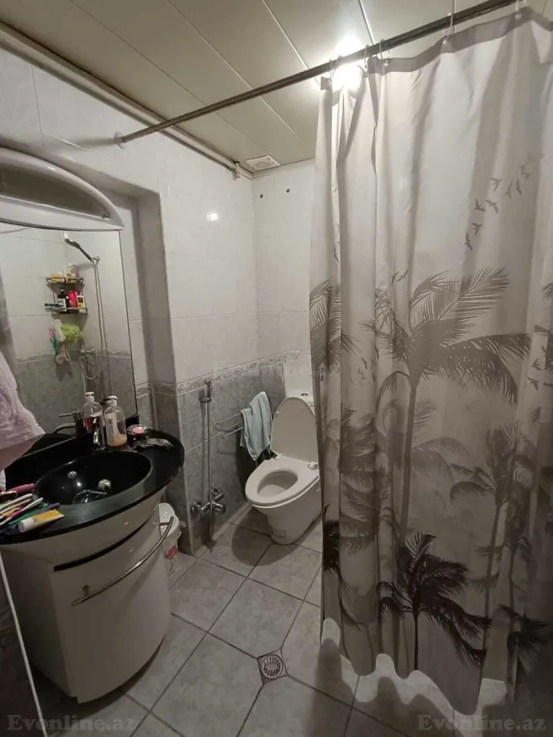 Satılır 5 otaqlı Mənzil Köhnə tikili 130 m² Azadlıq prospekti m. - şəkil 9