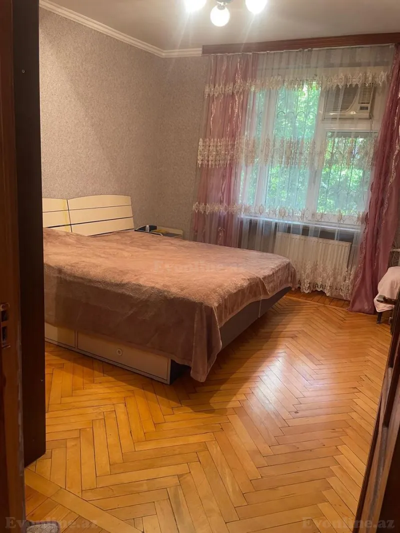 Satılır 2 otaqlı Mənzil Köhnə tikili 44 m² Nizami m. - şəkil 2