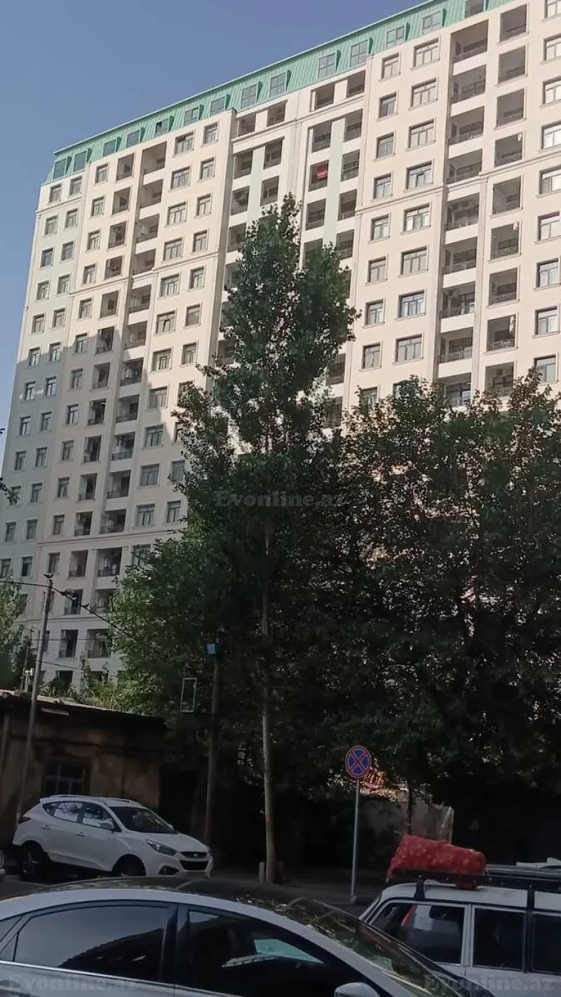Satılır 3 otaqlı Mənzil Yeni tikili 118 m² 28 May m. - şəkil 2
