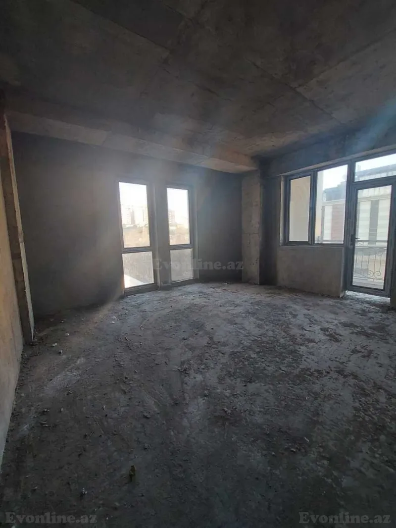 Satılır 3 otaqlı Mənzil Yeni tikili 118 m² 28 May m. - şəkil 4