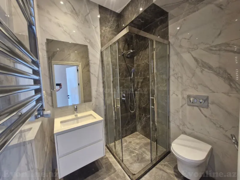 Satılır 3 otaqlı Mənzil Yeni tikili 129 m² 8 Noyabr m. - şəkil 12