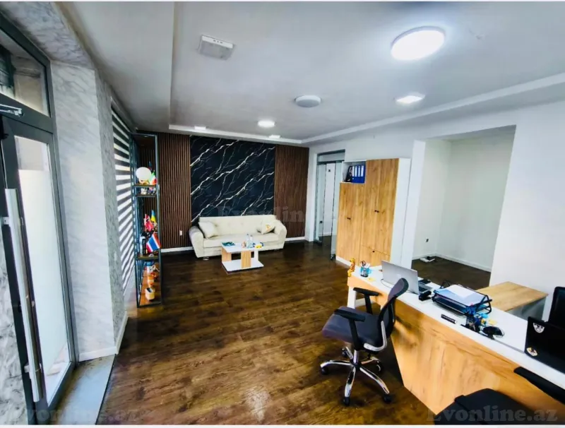 Kirayə verilir Obyekt 70 m² İnşaatçılar m.