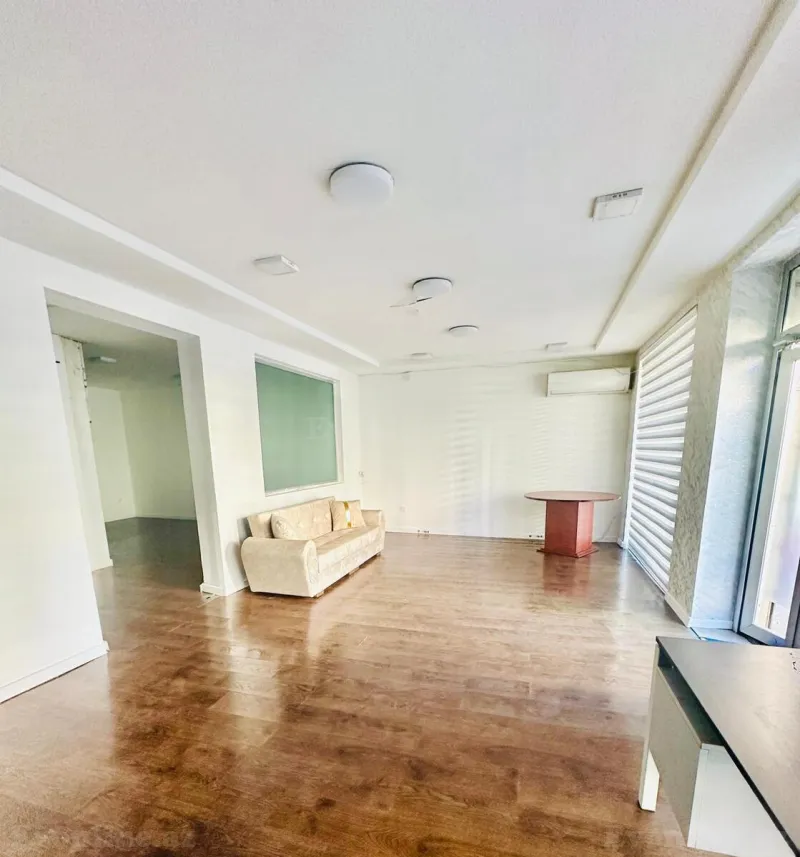 Kirayə verilir Obyekt 70 m² İnşaatçılar m. - şəkil 8
