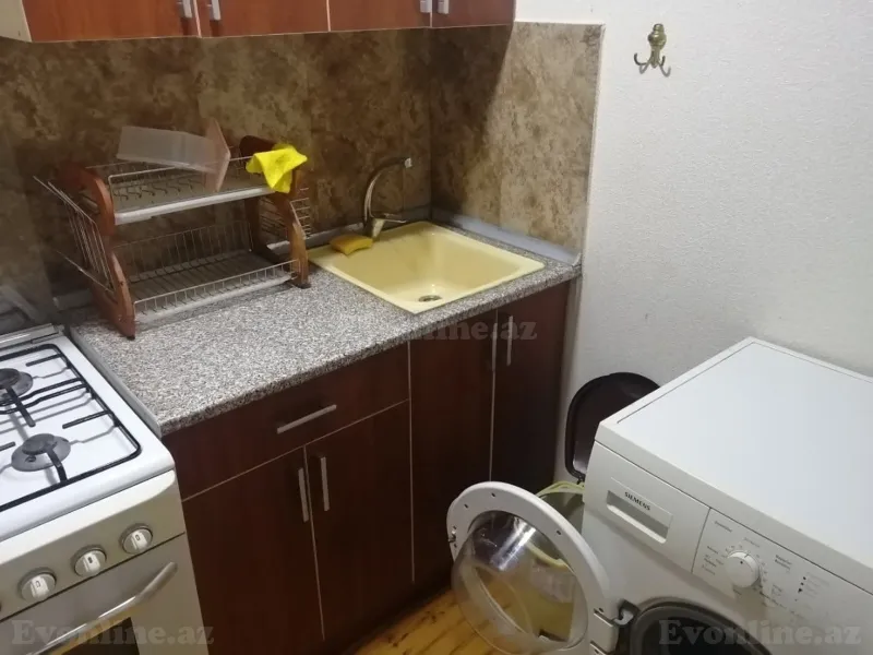 Kirayə verilir 1 otaqlı Mənzil Köhnə tikili 35 m² Qara Qarayev m. - şəkil 6