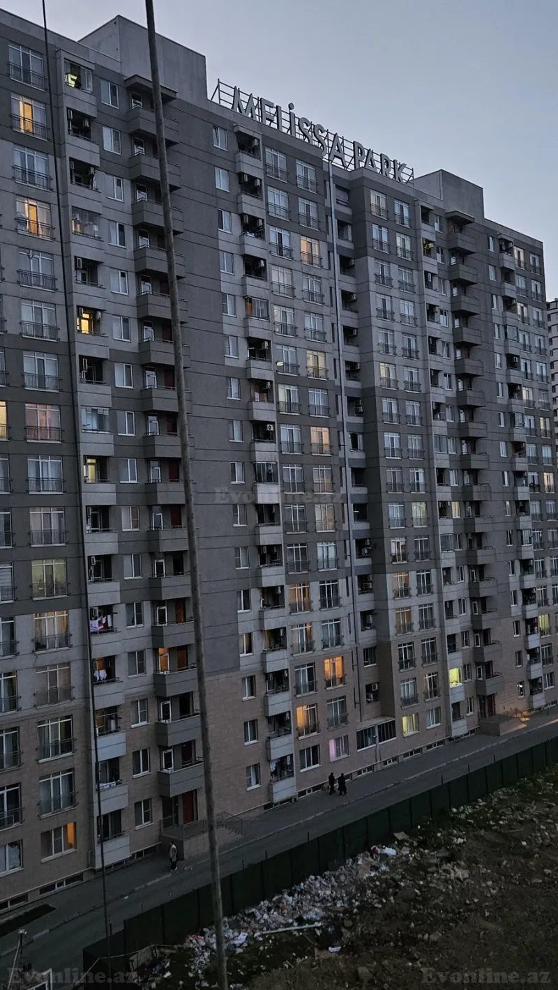 Kirayə verilir 1 otaqlı Mənzil Yeni tikili 27 m² 20 Yanvar m.