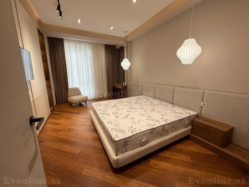 Kirayə verilir 4 otaqlı Mənzil Yeni tikili 220 m² Nəsimi r. - şəkil 6