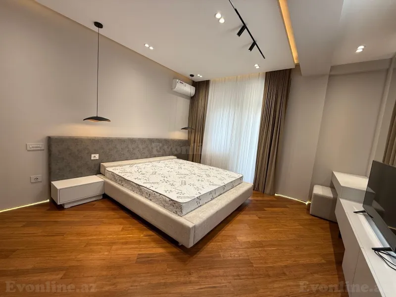 Kirayə verilir 4 otaqlı Mənzil Yeni tikili 220 m² Nəsimi r. - şəkil 7