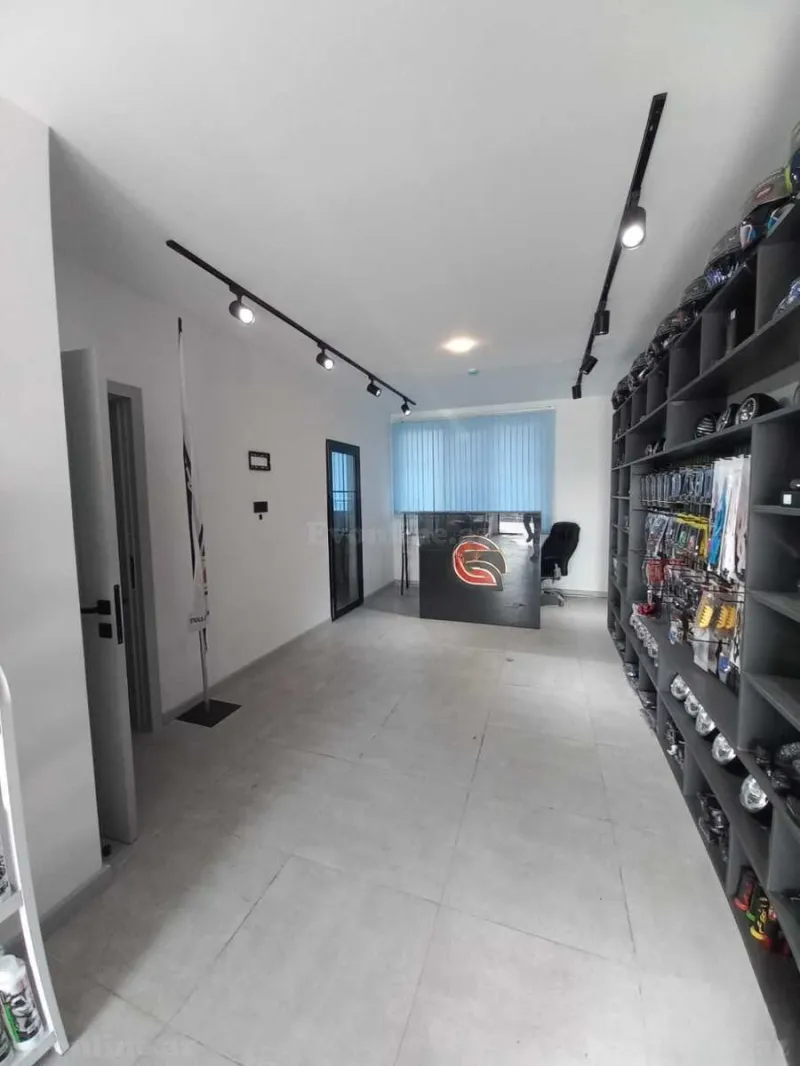 Satılır Obyekt 53 m² 8 Noyabr m. - şəkil 3
