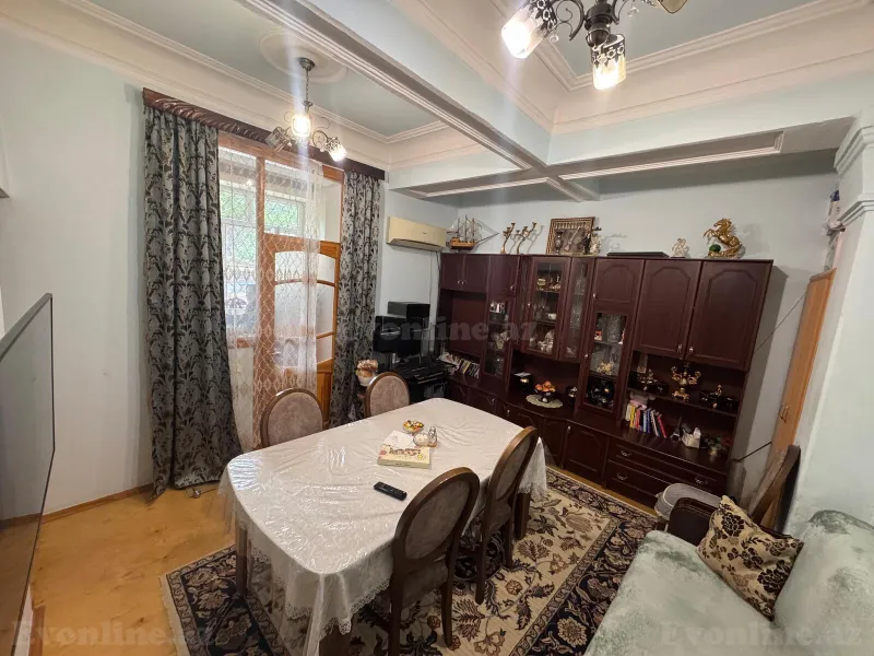 Kirayə verilir 2 otaqlı Mənzil Köhnə tikili 47 m² Neftçilər m. - şəkil 3