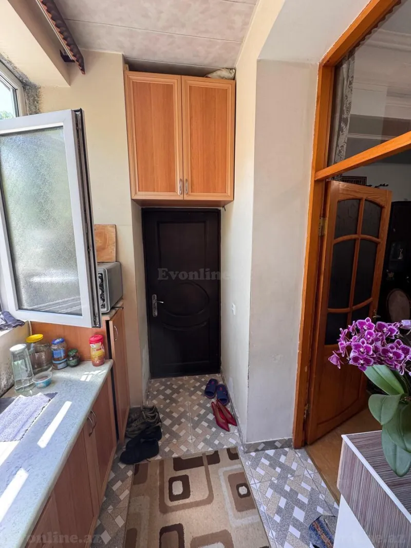 Kirayə verilir 2 otaqlı Mənzil Köhnə tikili 47 m² Neftçilər m. - şəkil 7