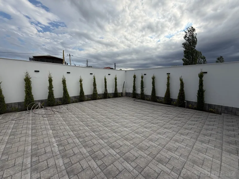 Satılır 4 otaqlı Həyət evi 250 m² Novxanı - şəkil 3