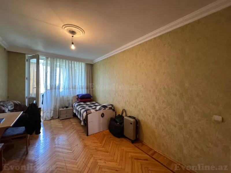 Satılır 4 otaqlı Mənzil Köhnə tikili 110 m² Memar Əcəmi m. - şəkil 8