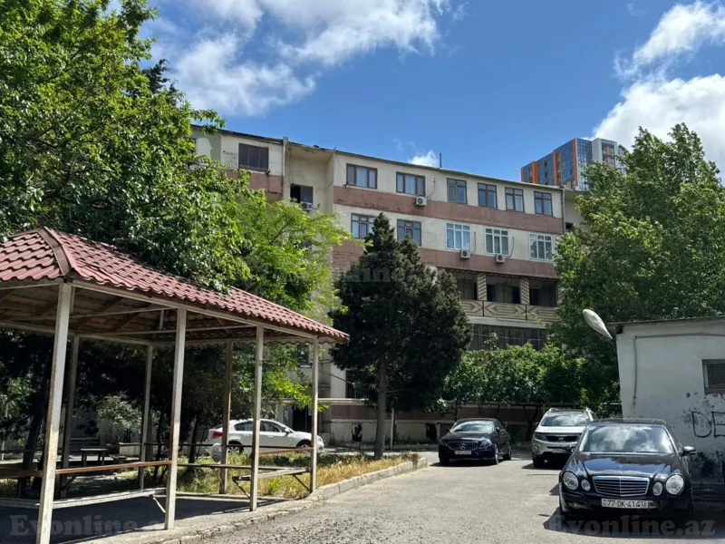 Satılır 4 otaqlı Mənzil Köhnə tikili 110 m² Memar Əcəmi m. - şəkil 21