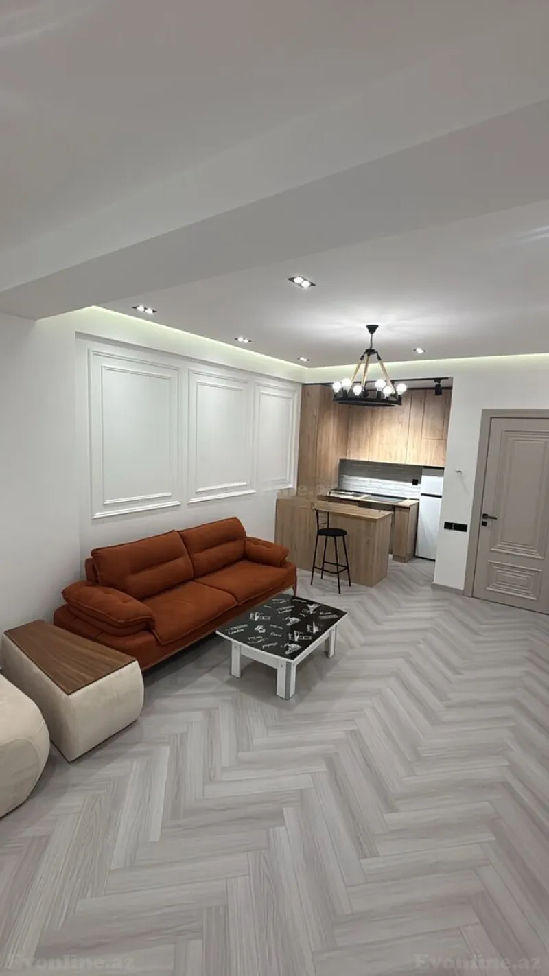 2 otaqlı Mənzil 70 m² Qara Qarayev m. Kirayə verilir