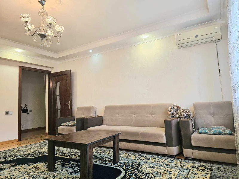 Kirayə verilir 3 otaqlı Mənzil Köhnə tikili 89 m² Nərimanov r. - şəkil 3