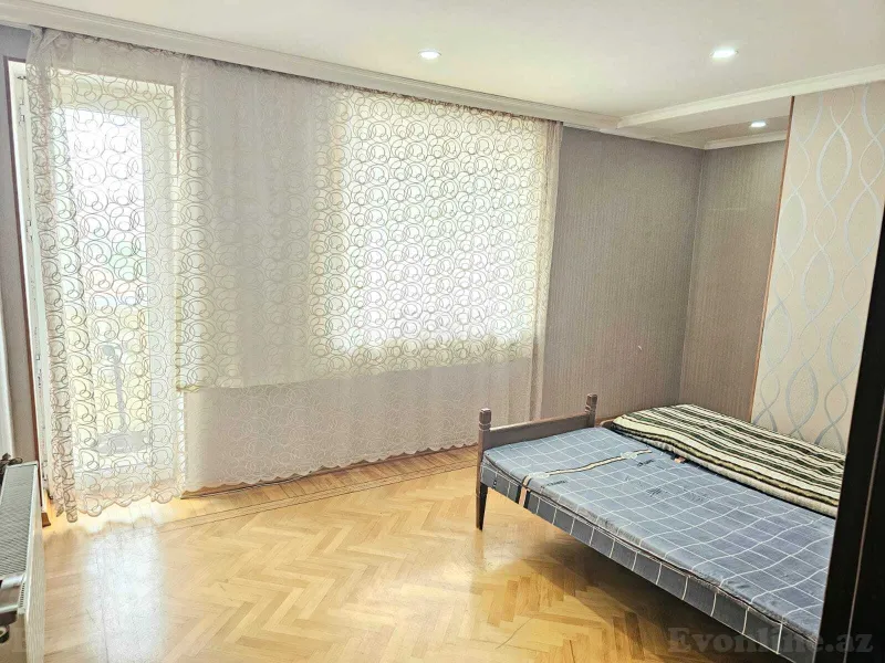 Kirayə verilir 3 otaqlı Mənzil Köhnə tikili 89 m² Nərimanov r. - şəkil 10
