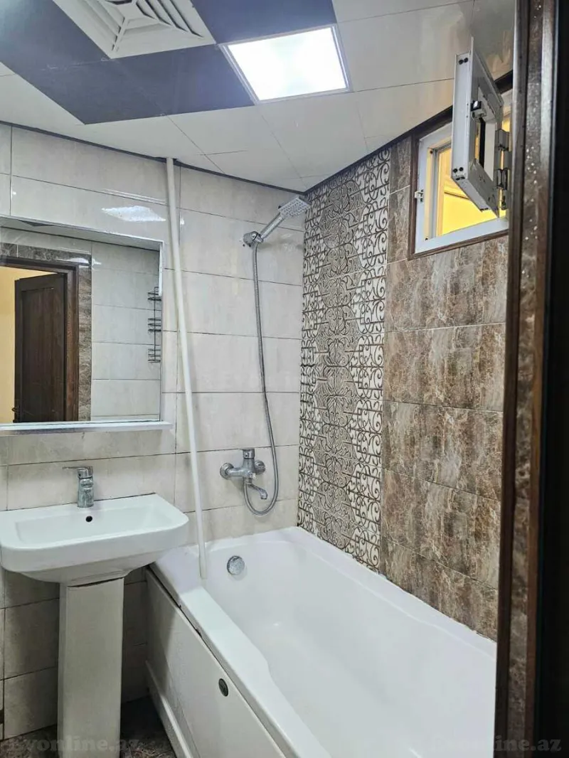Kirayə verilir 3 otaqlı Mənzil Köhnə tikili 89 m² Nərimanov r. - şəkil 12