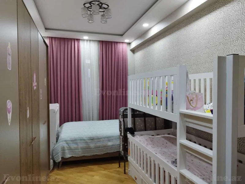 Satılır 3 otaqlı Mənzil Köhnə tikili 90 m² Memar Əcəmi m. - şəkil 2