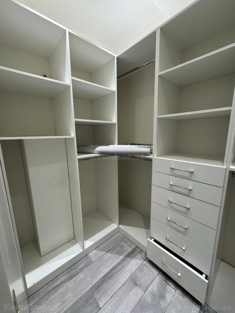 Satılır 3 otaqlı Mənzil Yeni tikili 119.5 m² Elmlər Akademiyası m. - şəkil 18