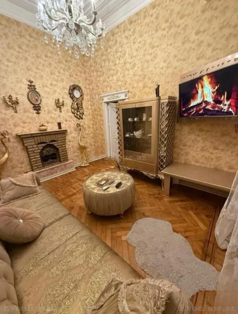 2 otaqlı Mənzil 70 m² Sahil m. Kirayə verilir