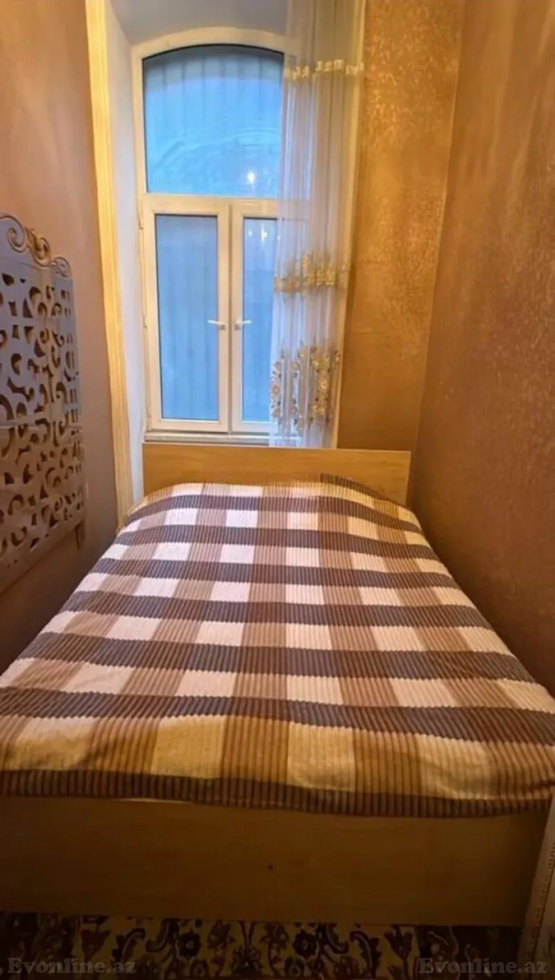 Kirayə verilir 2 otaqlı Mənzil Köhnə tikili 70 m² Sahil m. - şəkil 8