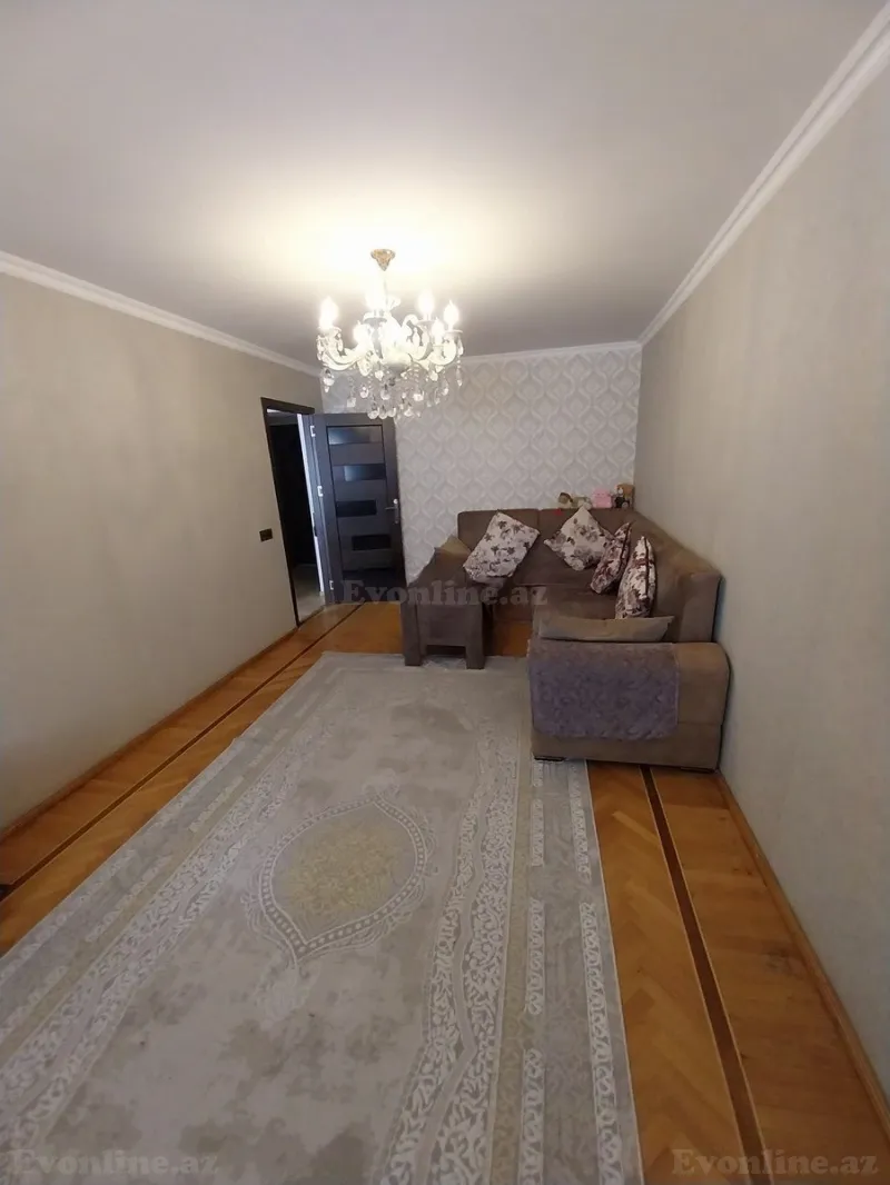 Satılır 3 otaqlı Mənzil Köhnə tikili 75 m² İnşaatçılar m. - şəkil 7