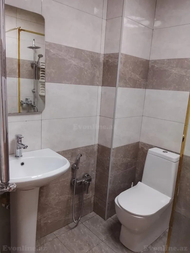 Satılır 3 otaqlı Mənzil Yeni tikili 70 m² Neftçilər m. - şəkil 11