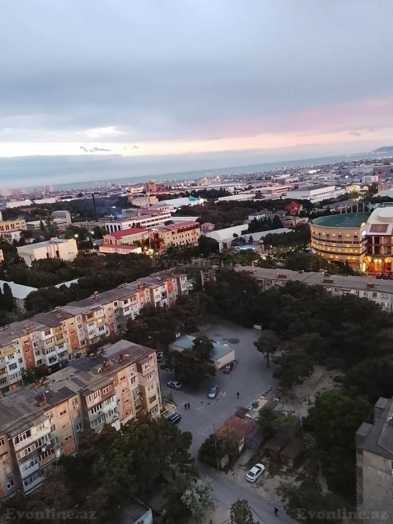 Satılır 3 otaqlı Mənzil Yeni tikili 70 m² Neftçilər m. - şəkil 30