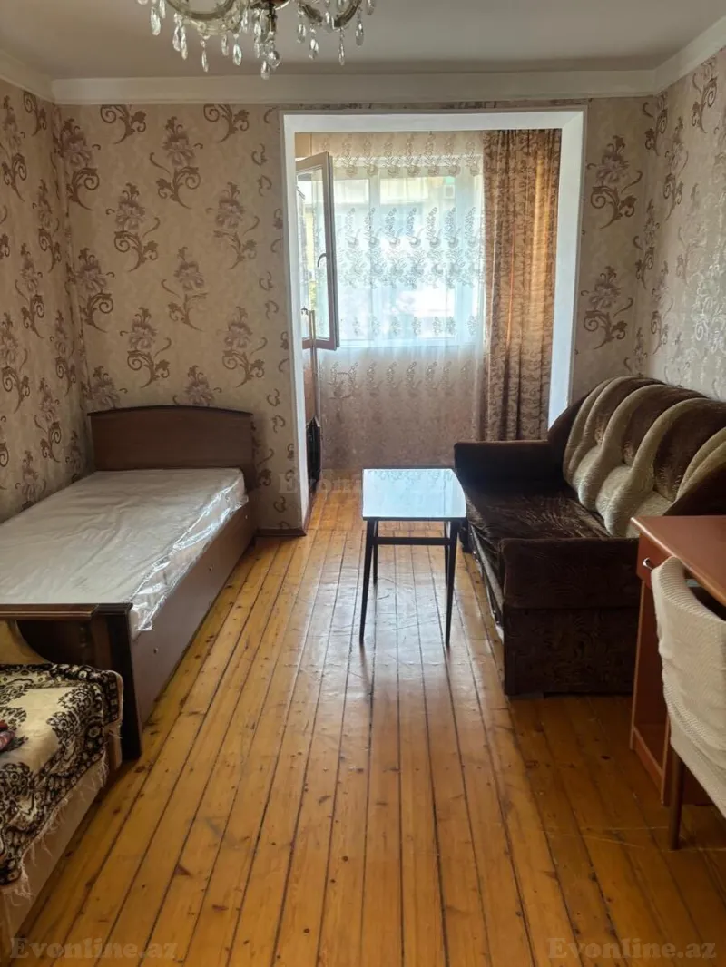Satılır 1 otaqlı Mənzil Köhnə tikili 35 m² Elmlər Akademiyası m.