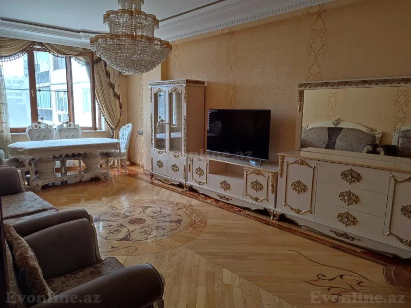 2 otaqlı Mənzil 90 m² 8-ci mikrorayon Kirayə verilir