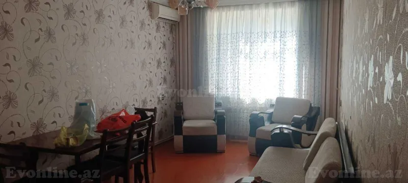 Kirayə verilir 2 otaqlı Mənzil Köhnə tikili 65 m² Nəsimi m.