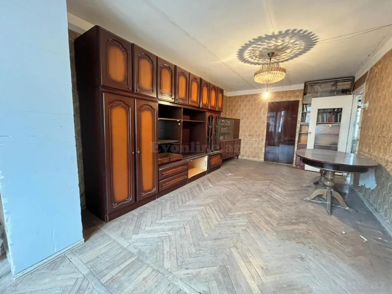 Satılır 3 otaqlı Mənzil Köhnə tikili 80 m² Gənclik m. - şəkil 6