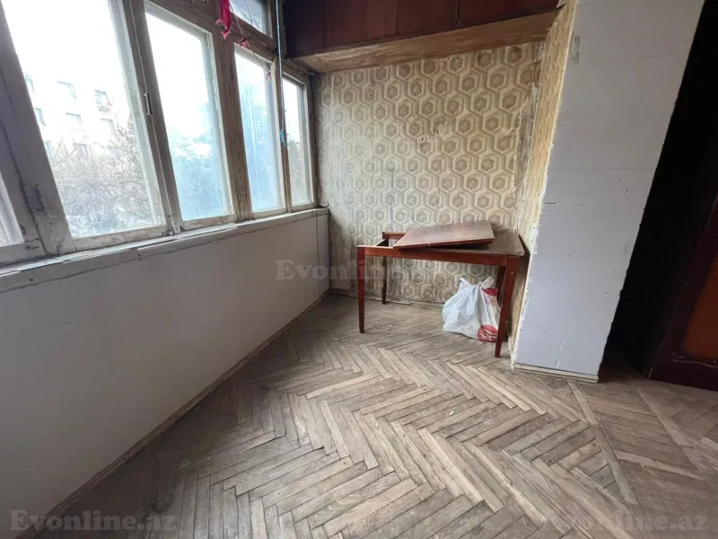 Satılır 3 otaqlı Mənzil Köhnə tikili 80 m² Gənclik m. - şəkil 14