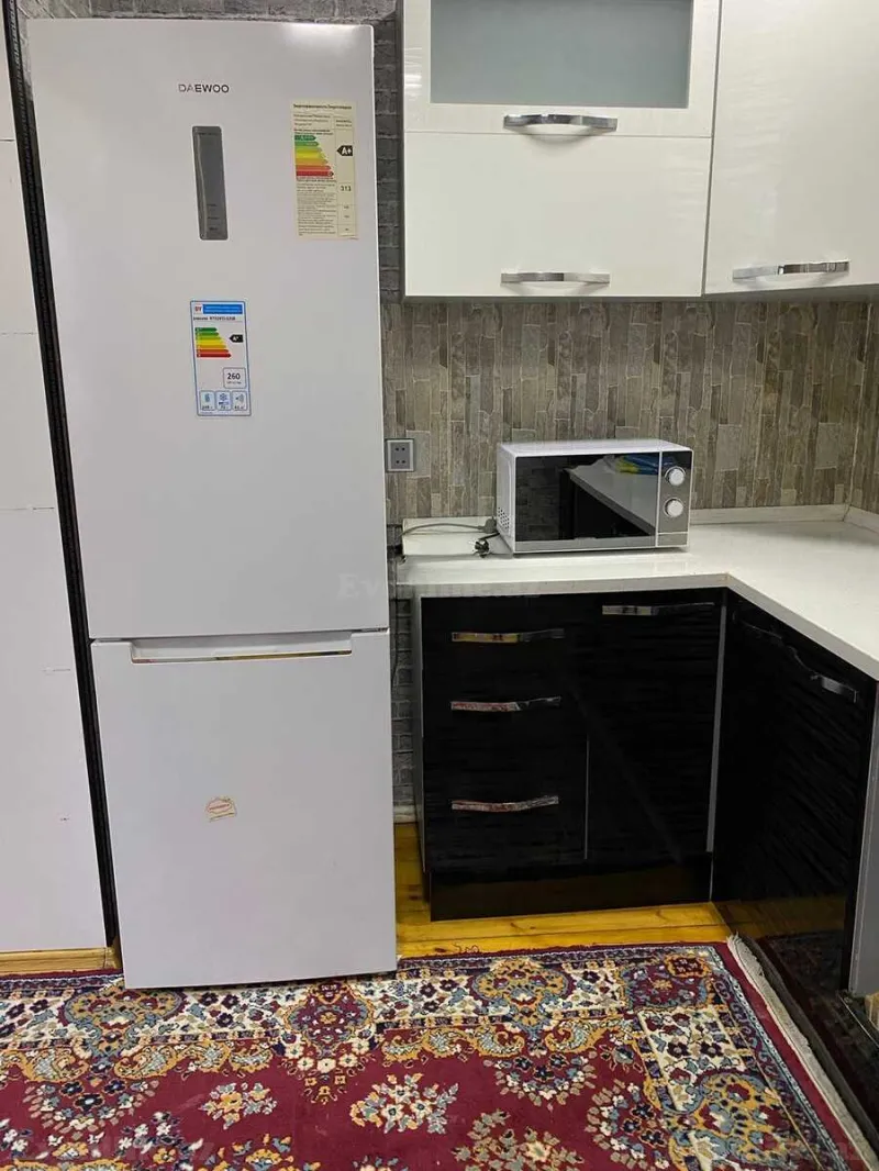 Satılır 2 otaqlı Mənzil Köhnə tikili 60 m² Əhmədli m. - şəkil 8