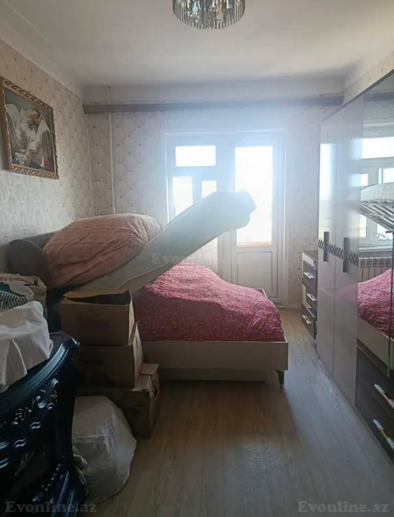 Satılır 2 otaqlı Mənzil Köhnə tikili 65 m² Həzi Aslanov m. - şəkil 3